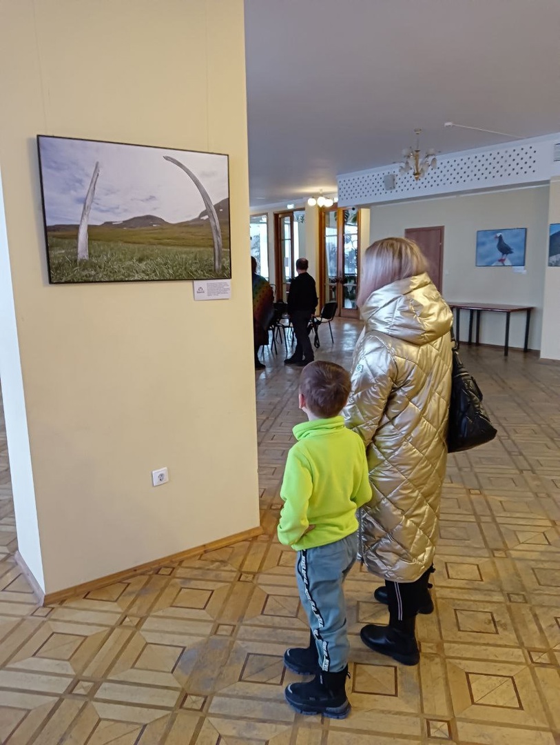 В Сортавала состоялось открытие выставки «Оберегая богатства Чукотки»