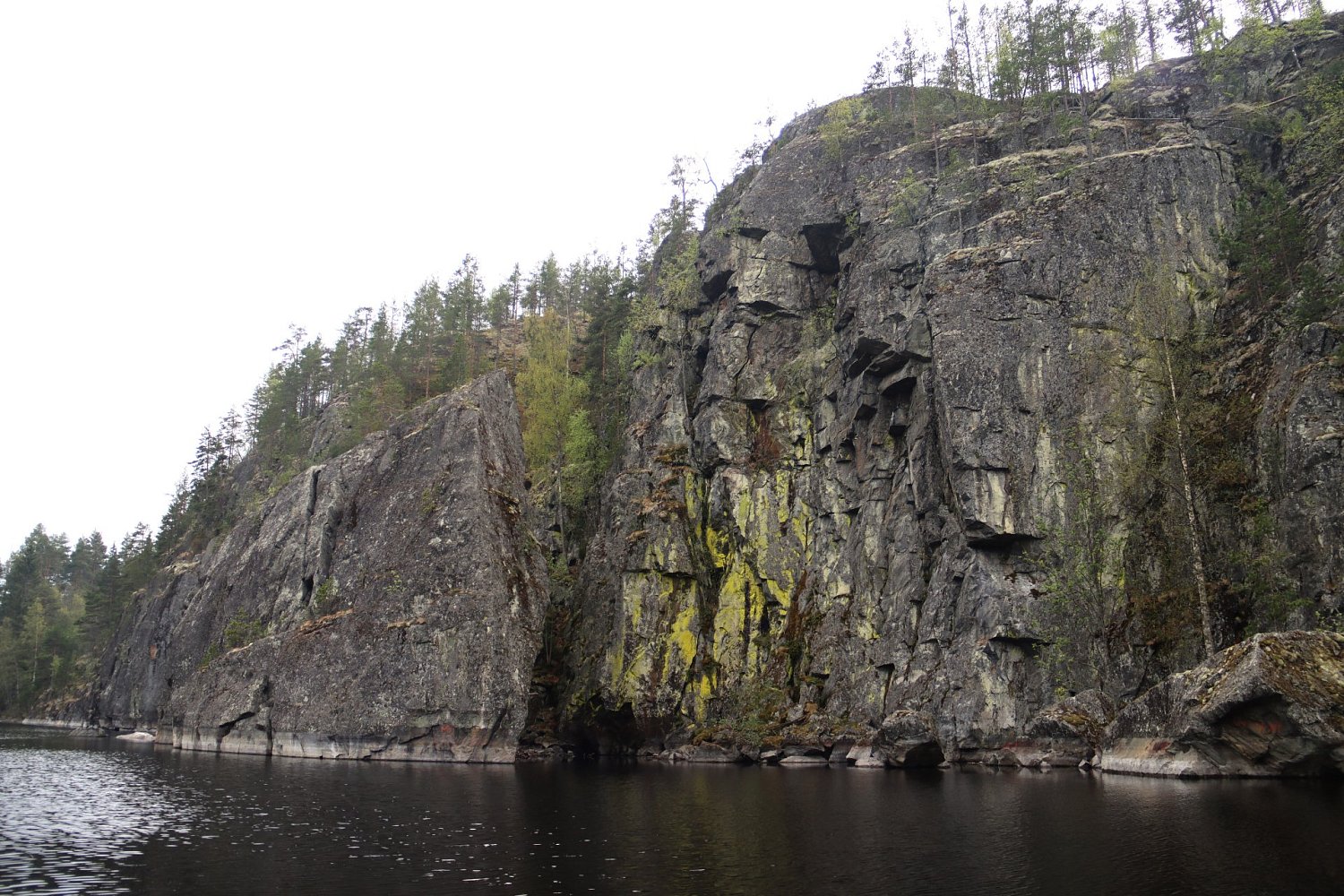 Остров Каарнетсаари