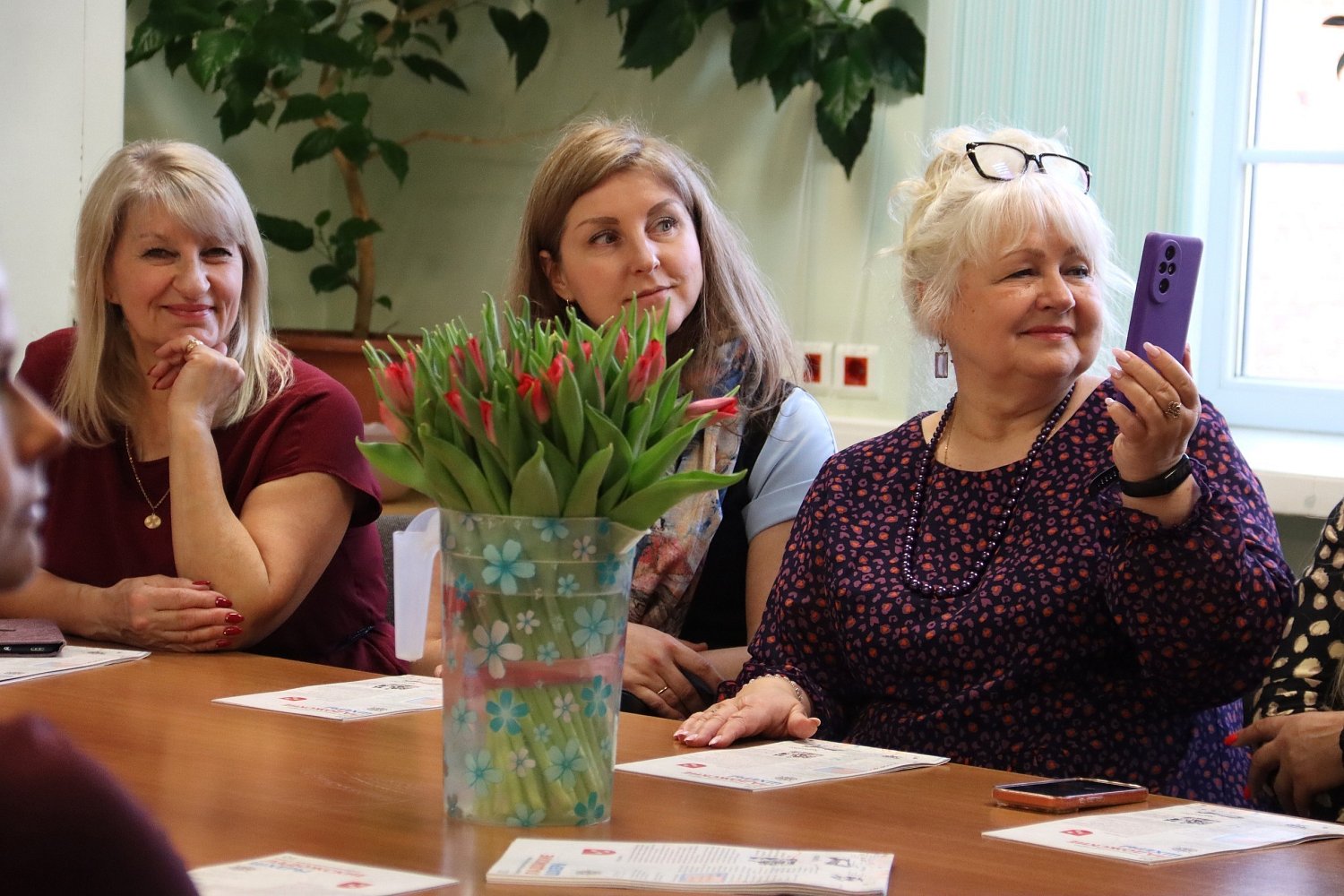 Женский круг в Ладожских шхерах: как прошла встреча