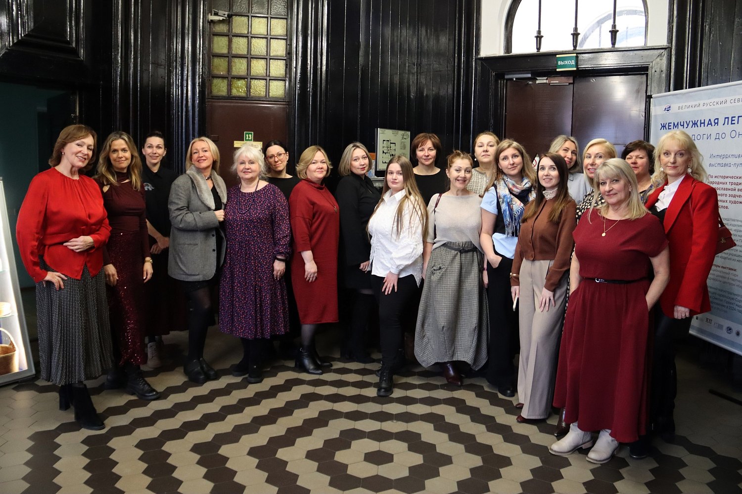 Женский круг в Ладожских шхерах: как прошла встреча