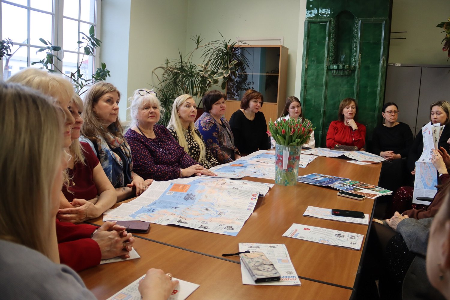 Женский круг в Ладожских шхерах: как прошла встреча